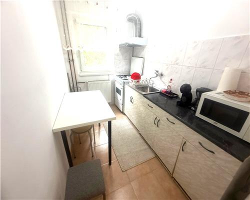 Apartament 1 camera, zona Modern