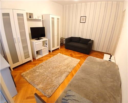 Apartament 1 camera, zona Modern