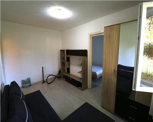 Apartament 2 camere , zona Dacia