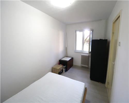 Apartament 2 camere , zona Dacia