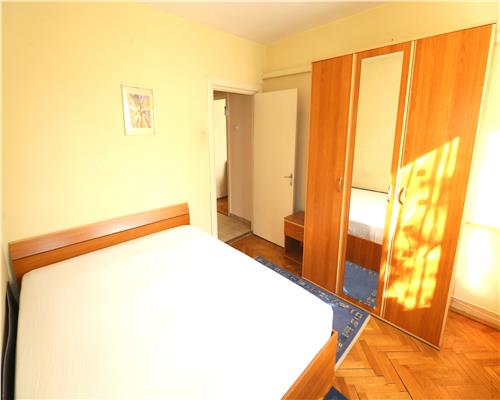 apartament 3 camere , 2 dormitoare, zona ultracentrala Timisoara