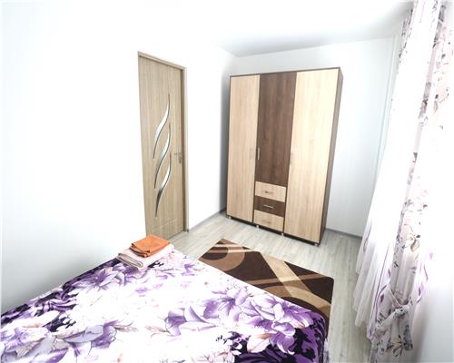 apartament 3 camere, zona dacia Timisoara