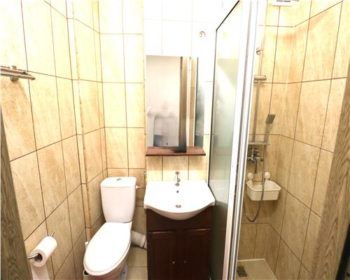 Apartament 3 camere, zona Dacia