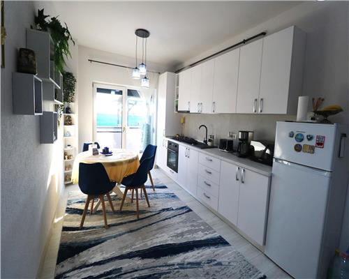 Apartament 2 camere , curte proprie, zona Mehala