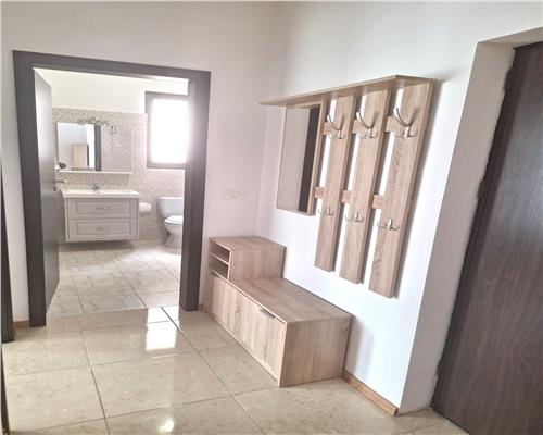 Apartament 2 camere , centrala proprie , Giroc