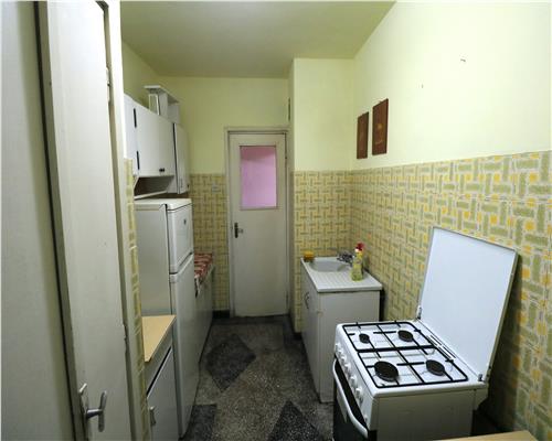 Apartament 3 camere , zona Take Ionescu